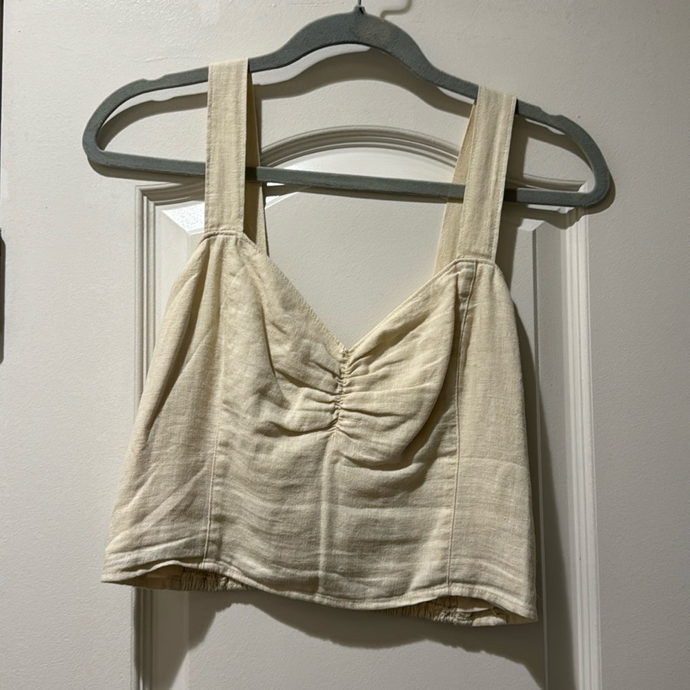 BEIGE CROP TOP